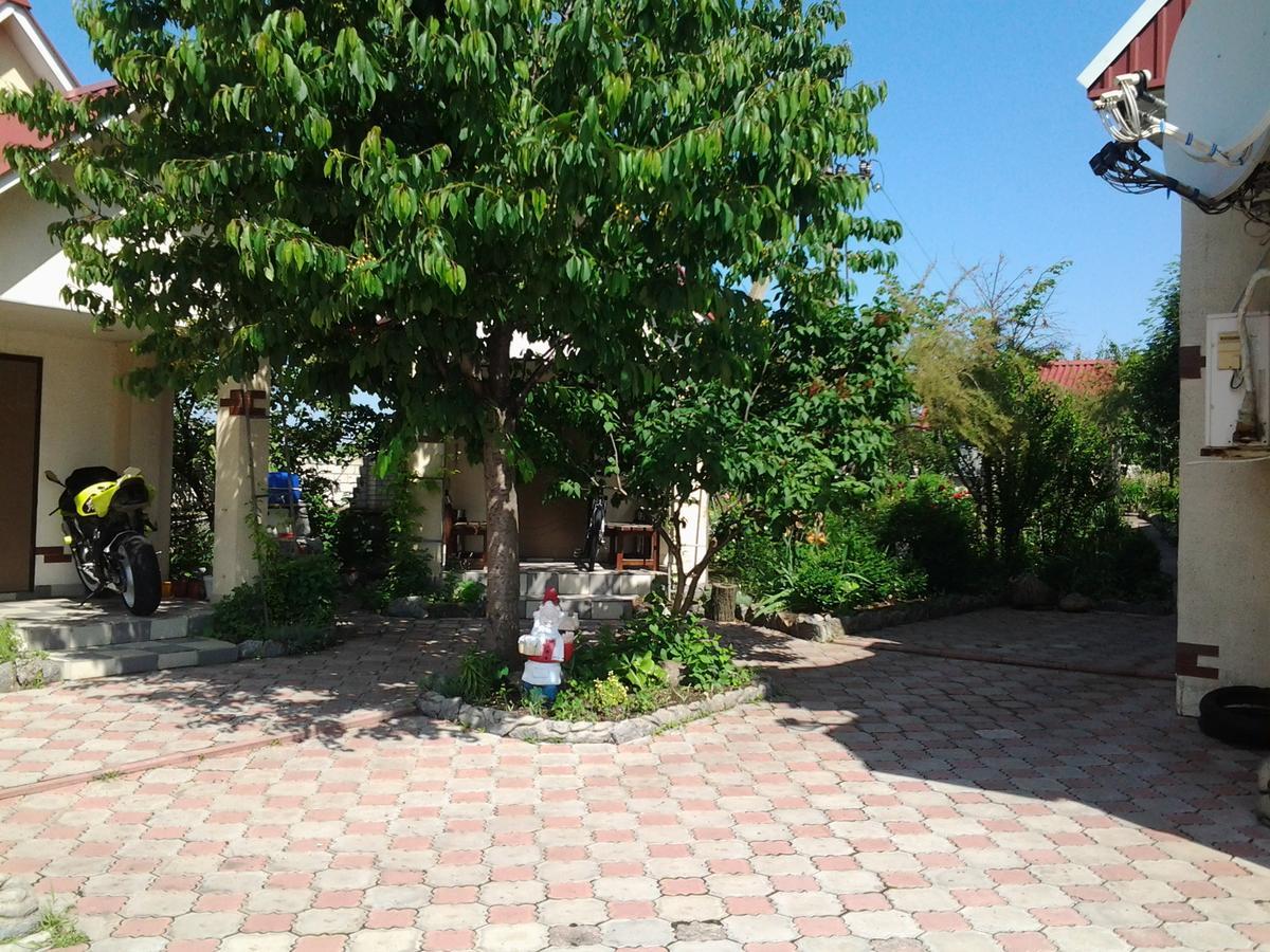Beregynya Motel Yuzhnoukrainsk Ngoại thất bức ảnh
