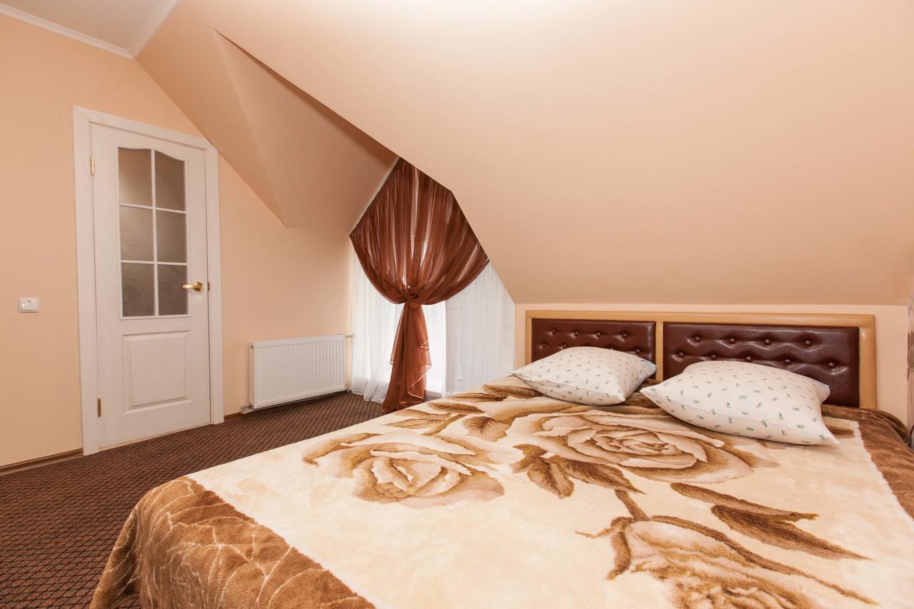 Beregynya Motel Yuzhnoukrainsk Ngoại thất bức ảnh