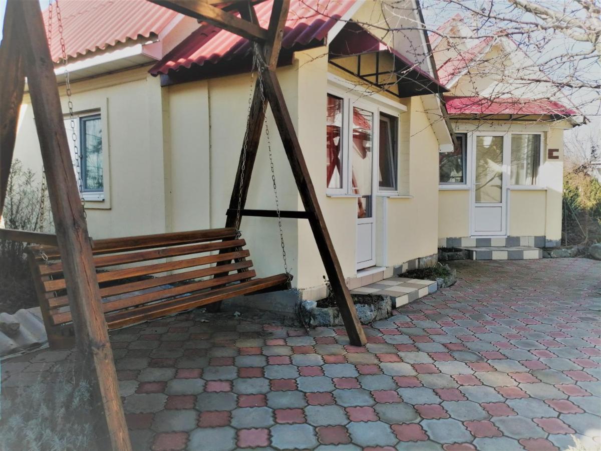 Beregynya Motel Yuzhnoukrainsk Ngoại thất bức ảnh
