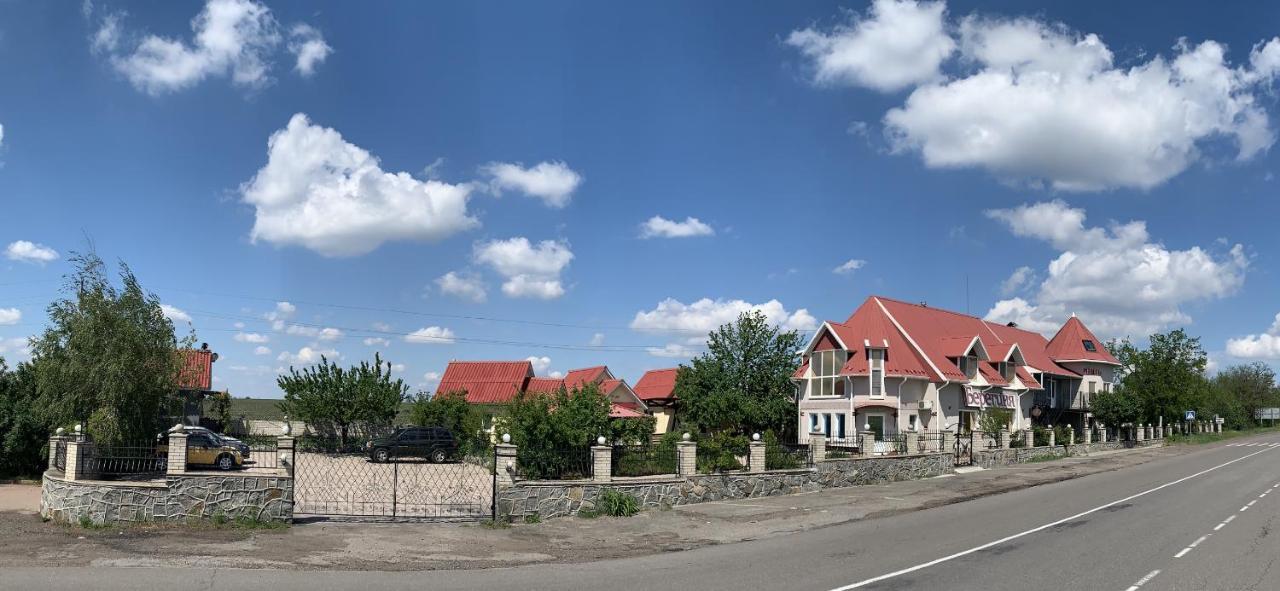 Beregynya Motel Yuzhnoukrainsk Ngoại thất bức ảnh